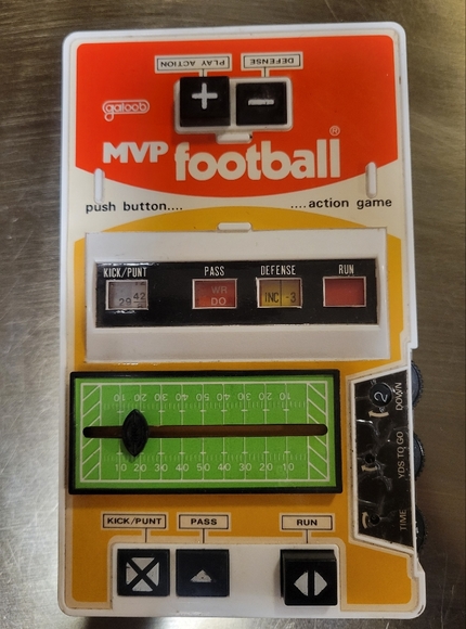 Vintage 1978 Galoob MVP Football Hand-Held Game. Good Condition. Tested/works! - Picture 3 of 8
